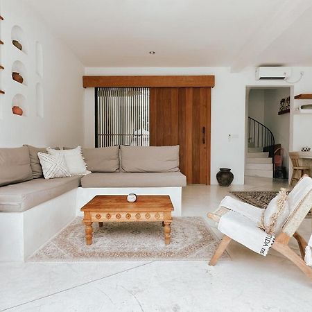 Villa Akhila Canggu Eksteriør billede