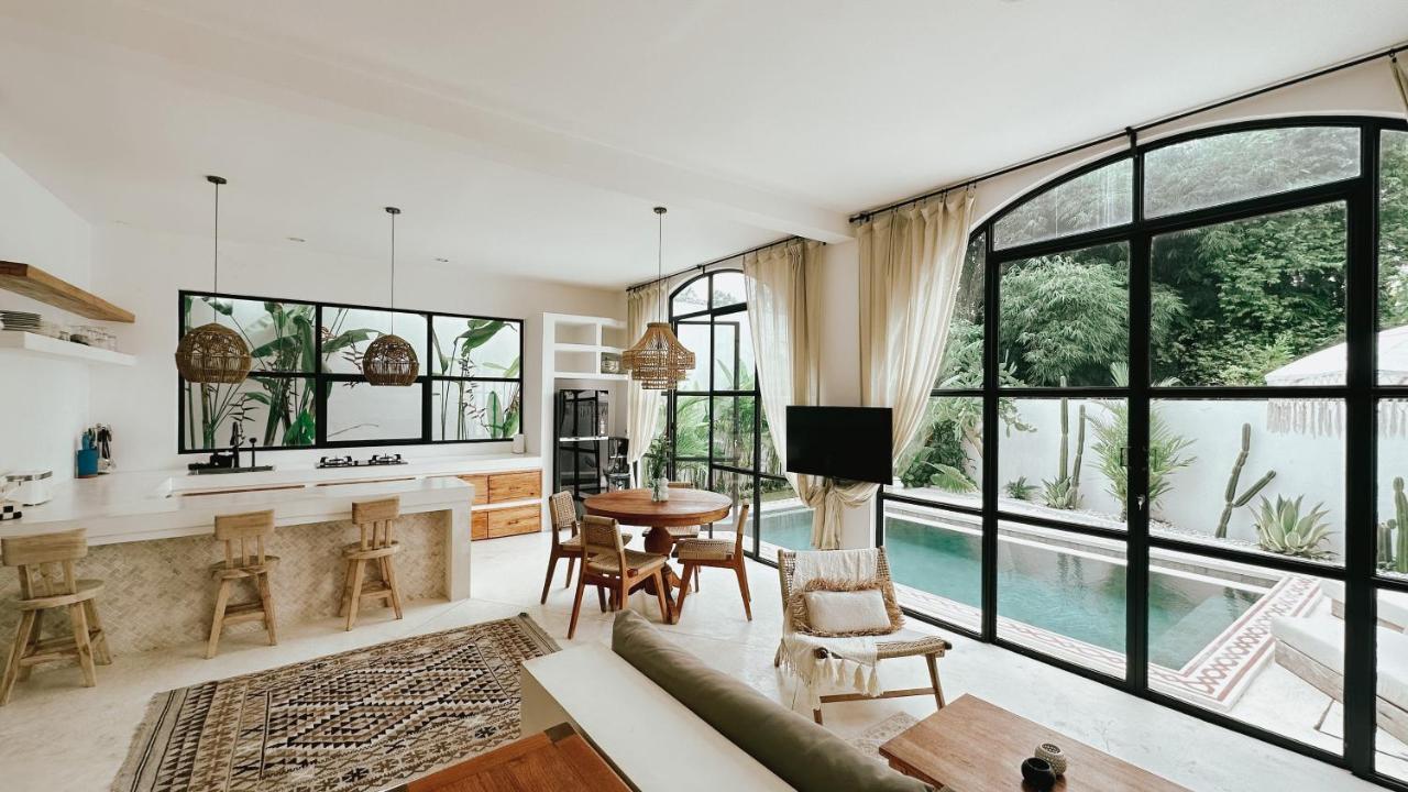 Villa Akhila Canggu Eksteriør billede